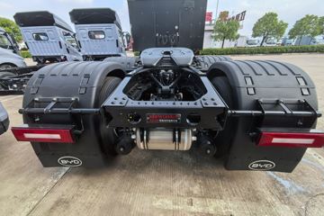 ���ǵ�Q3 6X4 ���綯ǣ���� ����452kWhͼƬ