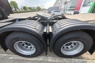 ���ǵ�Q3 6X4 ���綯ǣ���� ����452kWhͼƬ