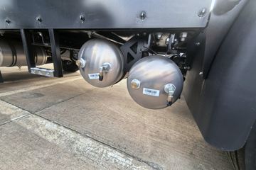 ���ǵ�Q3 6X4 ���綯ǣ���� ����452kWhͼƬ