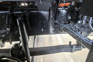 ���ǵ�Q3 6X4 ���綯ǣ���� ����452kWhͼƬ