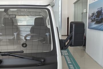 ���ǵ�T4 �Ƽ��� 3.7�׵��Ŵ��綯��ʽ�Ῠ ����62.36kWhͼƬ