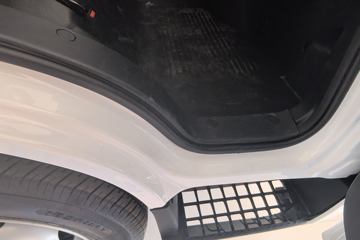 ���ǵ�T4 �Ƽ��� 3.7�׵��Ŵ��綯��ʽ�Ῠ ����62.36kWhͼƬ