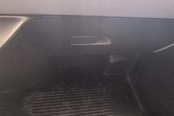���ǵ�T4 �Ƽ��� 3.7�׵��Ŵ��綯��ʽ�Ῠ ����62.36kWhͼƬ