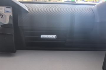 ���ǵ�T4 �Ƽ��� 3.7�׵��Ŵ��綯��ʽ�Ῠ ����62.36kWhͼƬ