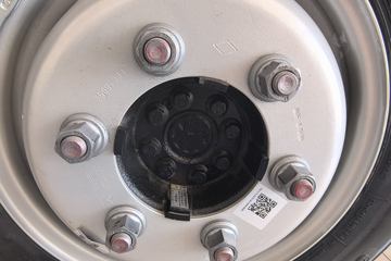 ���ǵ�T4 �Ƽ��� 3.7�׵��Ŵ��綯��ʽ�Ῠ ����62.36kWhͼƬ