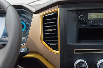 ���������������� 2.5L���� 150���� ������6�� 4.155�׵��������ῨͼƬ