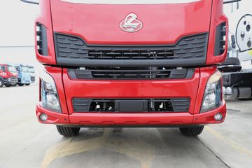 ������������M3V 240���� 4X2 8.3����������ʽ�ػ���ͼƬ