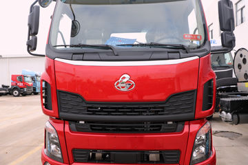 ������������M3V 240���� 4X2 8.3����������ʽ�ػ���ͼƬ