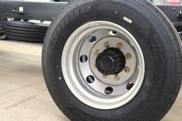 ������������M3V 240���� 4X2 8.3����������ʽ�ػ���ͼƬ