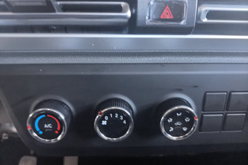 ������Խ����S5 ������ 1.6L CNG 105���� ������5�� 3.8�׵�������΢��ͼƬ