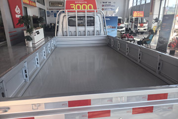 ������Խ����S5 ������ 1.6L CNG 105���� ������5�� 3.8�׵�������΢��ͼƬ