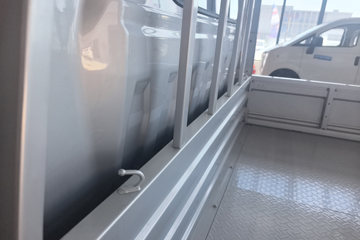 ������Խ����S5 ������ 1.6L CNG 105���� ������5�� 3.8�׵�������΢��ͼƬ