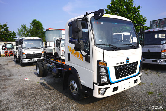 ����HOWO�Ῠ���� 4.15�׵��Ŵ��綯�����Ῠ ����ʱ��140.41kWh