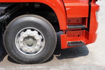 ��������HOWO TX7-N ��Ч�� 12.5L LNG 480���� 6X4 �й�����12�� ǣ����ͼƬ