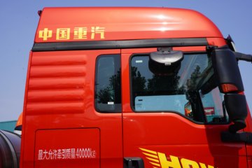 ��������HOWO TX7-N ��Ч�� 12.5L LNG 480���� 6X4 �й�����12�� ǣ����ͼƬ