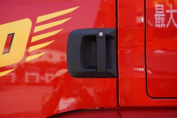 ��������HOWO TX7-N ��Ч�� 12.5L LNG 480���� 6X4 �й�����12�� ǣ����ͼƬ