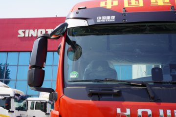 ��������HOWO TX7-N ��Ч�� 12.5L LNG 480���� 6X4 �й�����12�� ǣ����ͼƬ