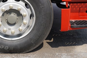 ��������HOWO TX7-N ��Ч�� 12.5L LNG 480���� 6X4 �й�����12�� ǣ����ͼƬ
