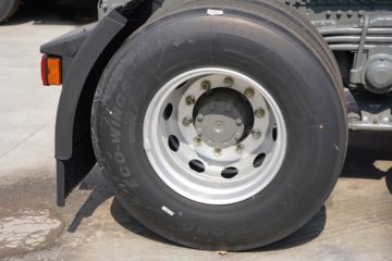 ��������HOWO TX7-N ��Ч�� 12.5L LNG 480���� 6X4 �й�����12�� ǣ����ͼƬ