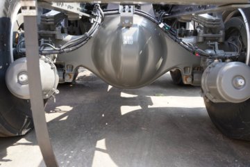 ��������HOWO TX7-N ��Ч�� 12.5L LNG 480���� 6X4 �й�����12�� ǣ����ͼƬ