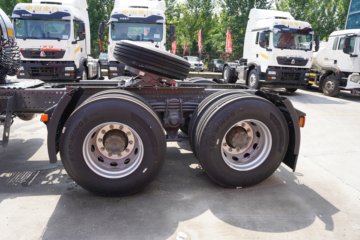��������HOWO TX7-N ��Ч�� 12.5L LNG 480���� 6X4 �й�����12�� ǣ����ͼƬ