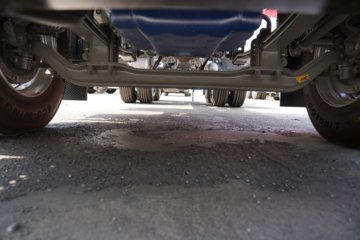 ��������HOWO TX7-N ��Ч�� 12.5L LNG 480���� 6X4 �й�����12�� ǣ����ͼƬ