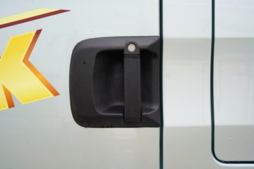 �����ǵ¿�SITRAK G5 330���� 4X2 ���� AMT�Զ��� 6.9����س�ͼƬ