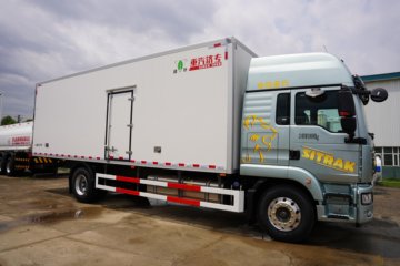 �����ǵ¿�SITRAK G5 330���� 4X2 ���� AMT�Զ��� 6.9����س�ͼƬ