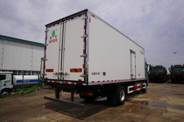 �����ǵ¿�SITRAK G5 330���� 4X2 ���� AMT�Զ��� 6.9����س�ͼƬ