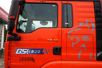 �����ǵ¿�SITRAK G5 ȫ��֮�� 290���� 4X2 6.8����س�ͼƬ