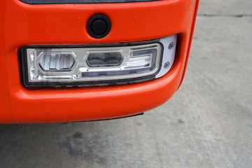 �����ǵ¿�SITRAK G5 ȫ��֮�� 290���� 4X2 6.8����س�ͼƬ