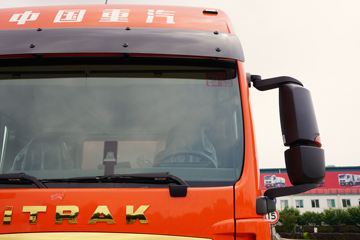 �����ǵ¿�SITRAK G5 ȫ��֮�� 290���� 4X2 6.8����س�ͼƬ