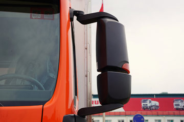 �����ǵ¿�SITRAK G5 ȫ��֮�� 290���� 4X2 6.8����س�ͼƬ