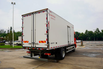 �����ǵ¿�SITRAK G5 ȫ��֮�� 290���� 4X2 6.8����س�ͼƬ