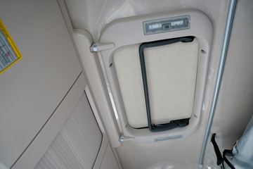 �����ǵ¿�SITRAK G5 ȫ��֮�� 290���� 4X2 6.8����س�ͼƬ
