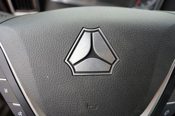 �����ǵ¿�SITRAK G5 ȫ��֮�� 290���� 4X2 6.8����س�ͼƬ