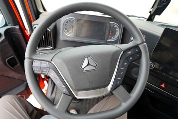 �����ǵ¿�SITRAK G5 ȫ��֮�� 290���� 4X2 6.8����س�ͼƬ