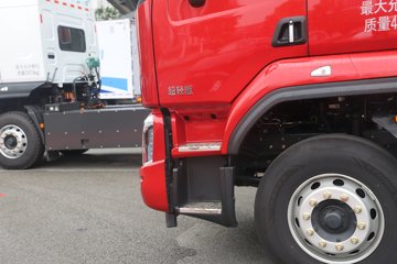 ������������H5 12.9L LNG 500���� 6X4 ��ʿ��12�� ǣ����ͼƬ