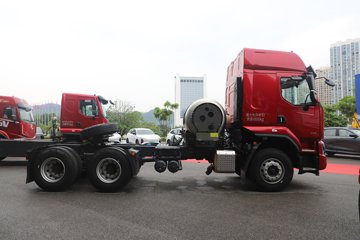 ������������H5 12.9L LNG 500���� 6X4 ��ʿ��12�� ǣ����ͼƬ