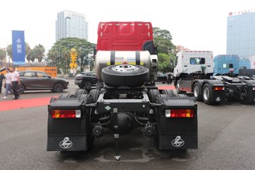 ������������H5 12.9L LNG 500���� 6X4 ��ʿ��12�� ǣ����ͼƬ