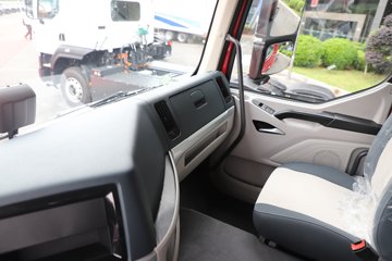 ������������H5 12.9L LNG 500���� 6X4 ��ʿ��12�� ǣ����ͼƬ
