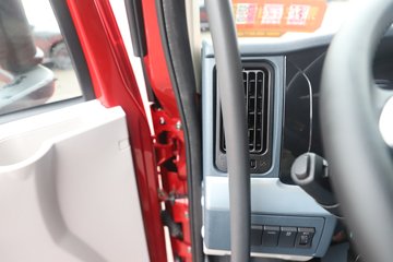 ������������H5 12.9L LNG 500���� 6X4 ��ʿ��12�� ǣ����ͼƬ