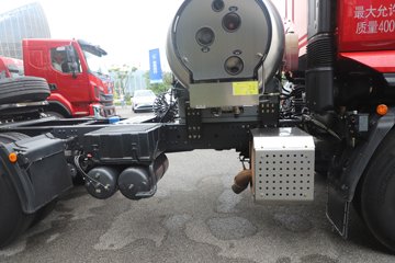 ������������H5 12.9L LNG 500���� 6X4 ��ʿ��12�� ǣ����ͼƬ