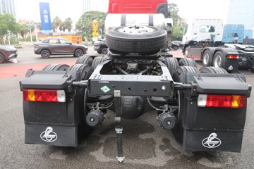 ������������H5 12.9L LNG 500���� 6X4 ��ʿ��12�� ǣ����ͼƬ