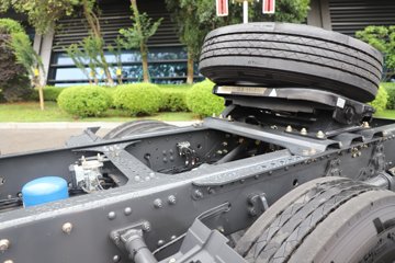 ������������H5 12.9L LNG 500���� 6X4 ��ʿ��12�� ǣ����ͼƬ