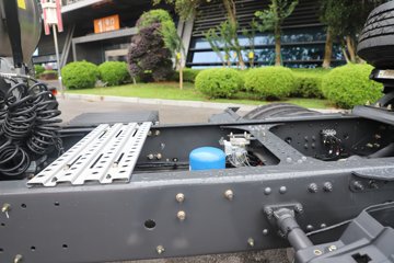 ������������H5 12.9L LNG 500���� 6X4 ��ʿ��12�� ǣ����ͼƬ