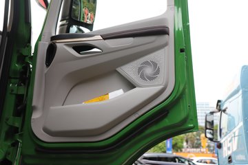 ������������HK 12.9L���� 600���� 8X4 ��ʿ��13�� 7.6����ж��ͼƬ