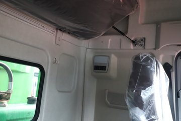 ������������HK 12.9L���� 600���� 8X4 ��ʿ��13�� 7.6����ж��ͼƬ