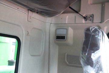 ������������HK 12.9L���� 600���� 8X4 ��ʿ��13�� 7.6����ж��ͼƬ
