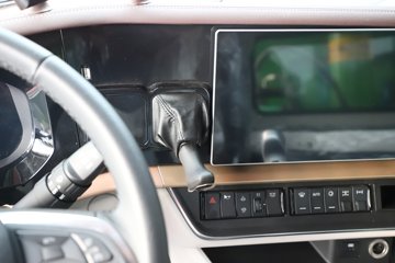 ������������HK 12.9L���� 600���� 8X4 ��ʿ��13�� 7.6����ж��ͼƬ